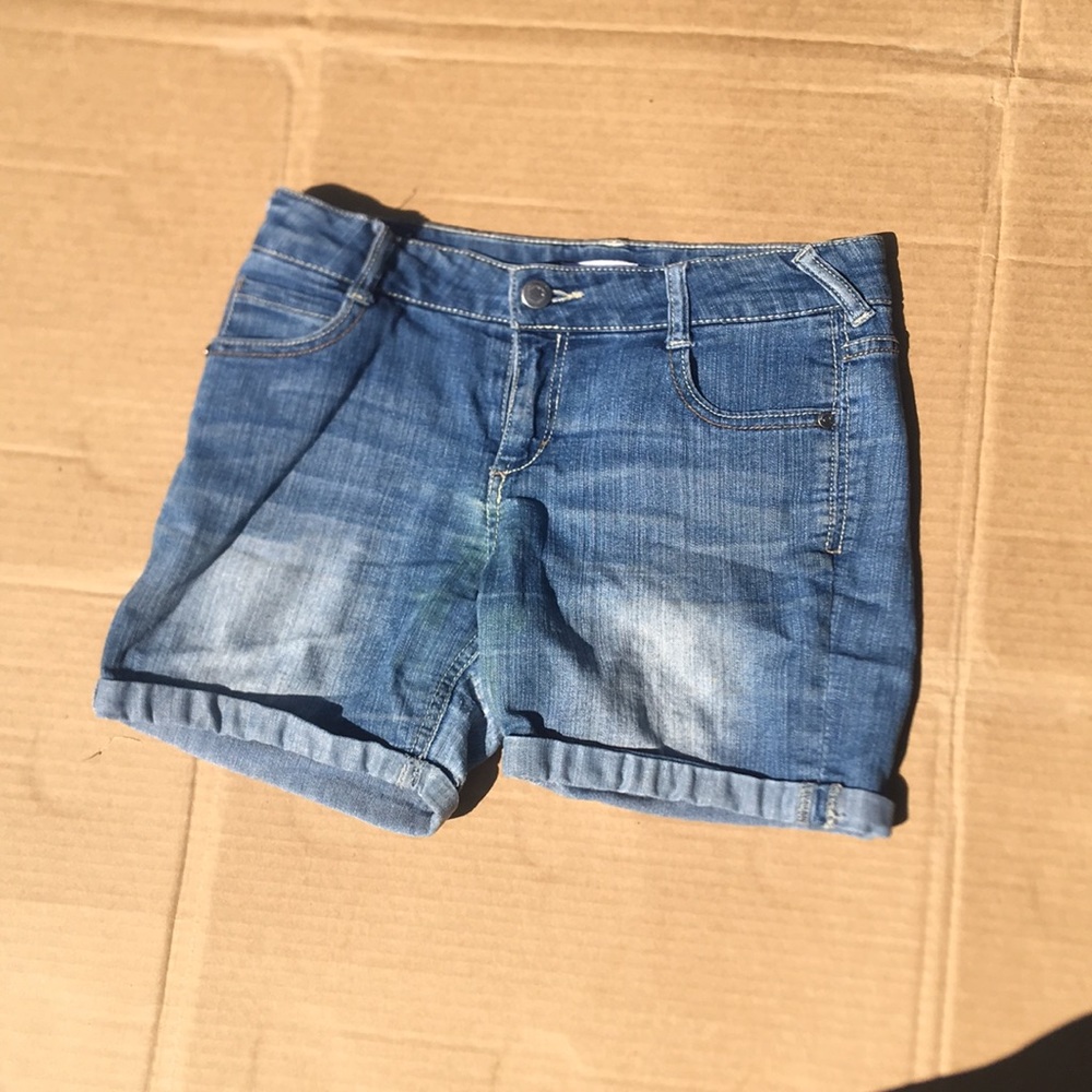 Blue short shorts